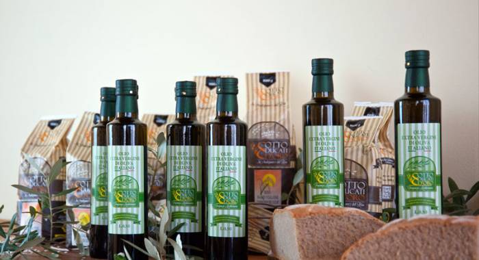 How to recognize a good oil: try the extra vergin olive oil Otto Ducati d’Oro we produce