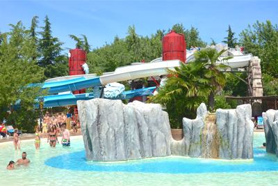 Hotel to visit the Canevaworld Aqua Park